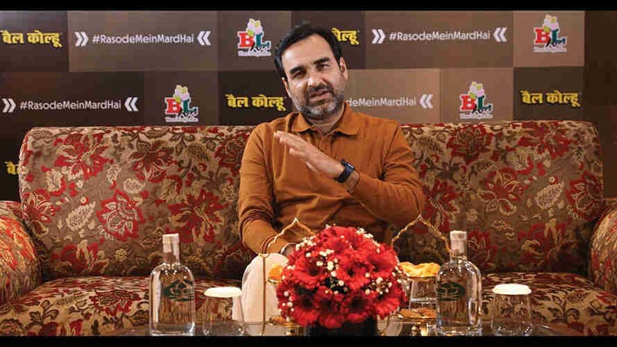 C1. SSSN - PANKAJ TRIPATHI LIVE - Copy.jpg7