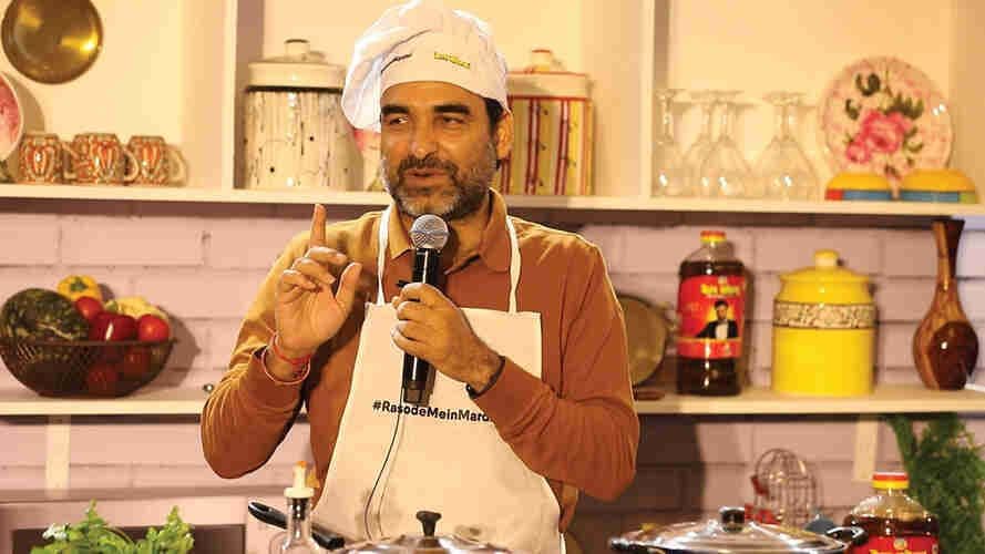 L6. RMMH - PANKAJ TRIPATHI LIVE.jpg10